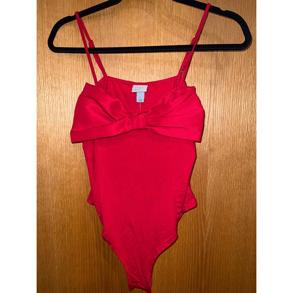 A New Day Red Bow Front Spaghetti Strap Thong Bodysuit Size Small